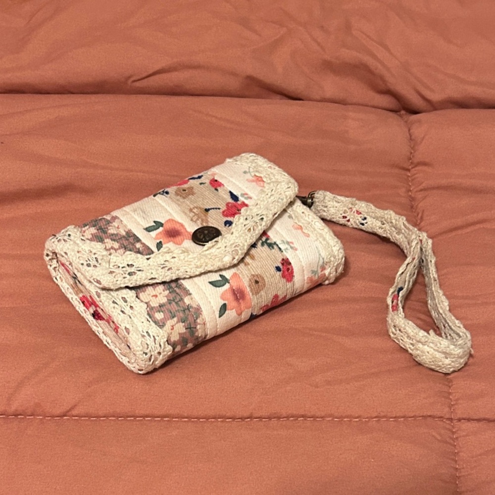 Homemade Floral Patchwork Wristlet - image 1